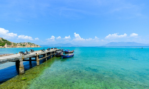 Vẻ đẹp say lòng người của “Maldives giữa vịnh Cam Ranh“