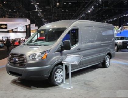 Cận cảnh Ford Transit 2015 vừa ra mắt