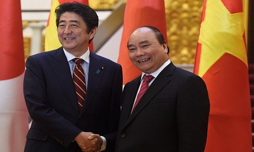 Ảnh: Lễ đón Thủ tướng Nhật Bản Shinzo Abe tới thăm Việt Nam