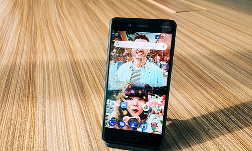 Nokia 8 ra mắt với camera kép, ống kính Zeiss