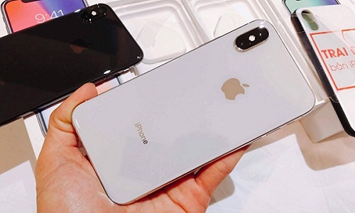 Ảnh nóng iPhone X đầu tiên về Việt Nam, giá 68 triệu