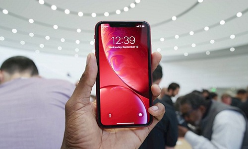 Ảnh cận cảnh 6 màu sắc khác nhau của iPhone XR