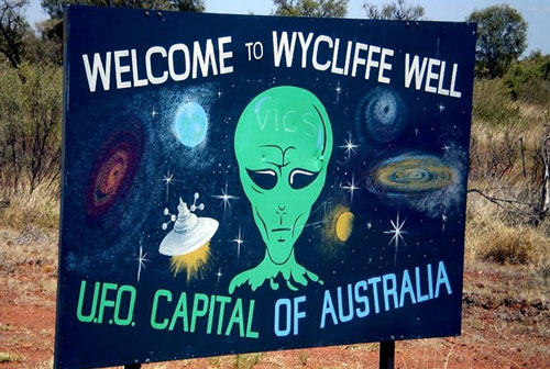 Cận cảnh "vương quốc UFO" ở Australia 