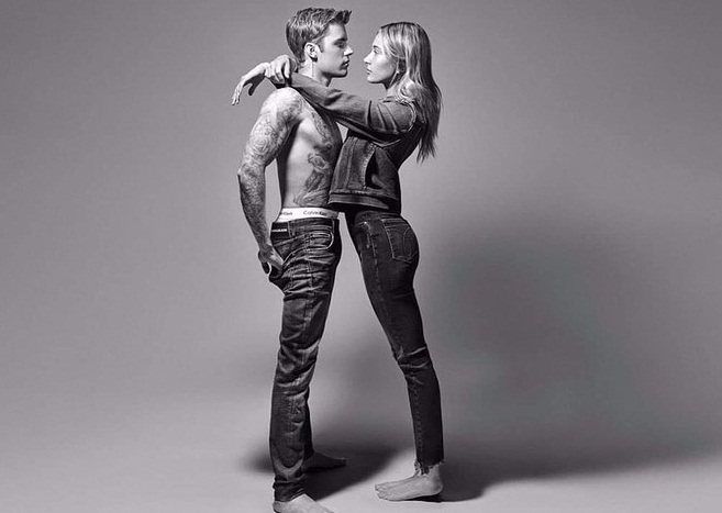 Justin Bieber - Hailey Baldwin chụp ảnh nóng bỏng sau lễ cưới 