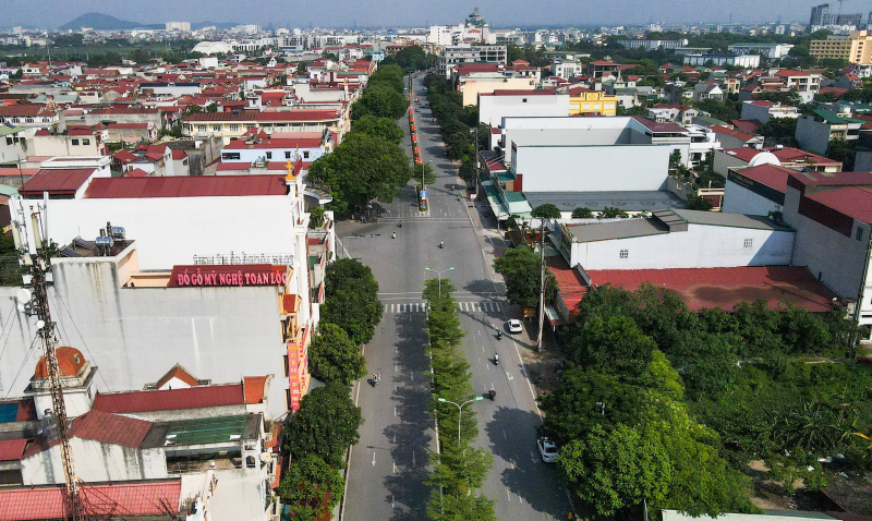 Mục sở thị làng đồ gỗ Đồng Kỵ: Từ bạc triệu đến đồ hiếm tiền tỷ 