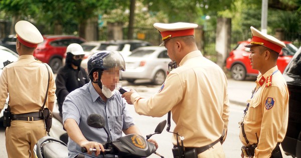 CSGT Hà Nội gửi thông báo xác minh vi phạm nồng độ cồn