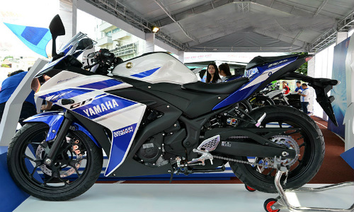 Chi tiết Yamaha R25 2014 đầu tiên tại Việt Nam