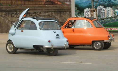 Cặp đôi "bong bóng" BMW Isetta độc nhất Việt Nam