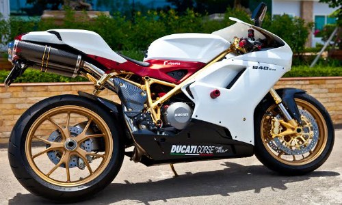 Ducati mạ vàng 24K đẹp long lanh đầu tiên ở Việt Nam