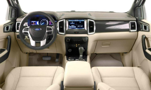 Nội thất miễn chê của Ford Everest 2015