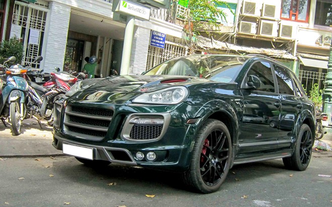 Chi 400 triệu độ Porsche Cayenne S độc nhất Việt Nam