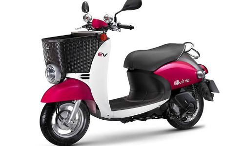 Yamaha e-Vino: Xe máy điện nữ tính, giá mềm