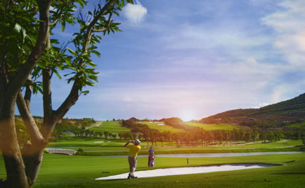 Soi sân Golf KN Cam Ranh cháy nổ khiến 11 người chết, thương vong