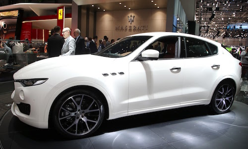 Soi SUV hạng sang Maserati Levante "đối thủ" BMW X6