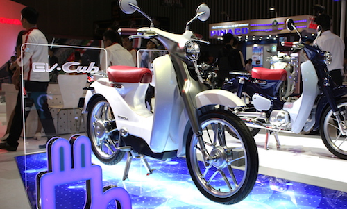 Siêu Cub chạy điện “có một không hai” của Honda tại VN