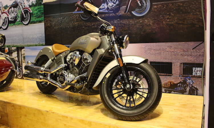 Diện kiến “xế nổ” Indian Scout 2016 giá 624 triệu tại VN