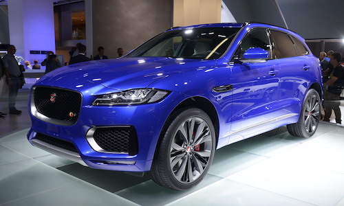 Jaguar ra mắt crossover hạng sang F-Pace giá 943 triệu 