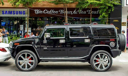 SUV hàng khủng Hummer H2 "mâm độc" tại Sài Gòn