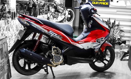 “Soi” Honda Air Blade phối màu kịch độc tại Vũng Tàu