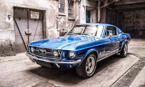 “Xế cụ” Ford Mustang 1967 độ nội thất siêu hiện đại