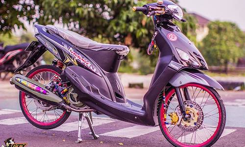 Scooter Yamaha Mio đời đầu độ drag kiểng cực chất