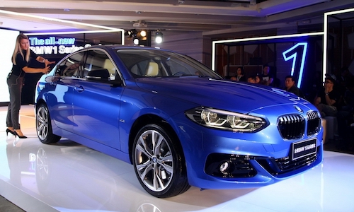 BMW 1 Series sedan giá rẻ có gì để “đấu” Audi A3?