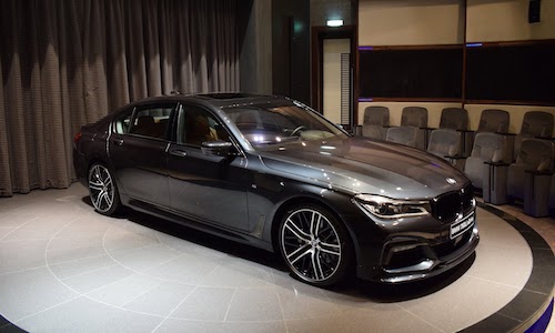 Xế sang BMW 750Li xDrive độ ngoại thất “siêu độc“