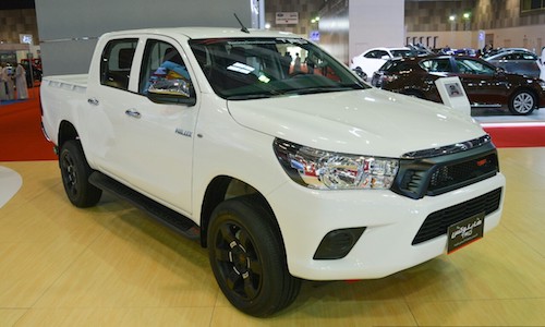 Toyota ra mắt Hilux thể thao TRD “chốt giá” 508 triệu