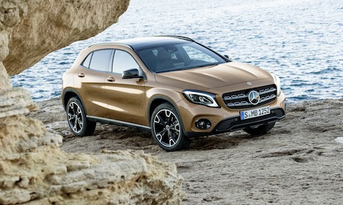 Crossover cỡ nhỏ Mercedes GLA 2017 có gì hay?