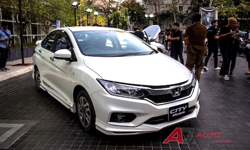 Cận cảnh Honda City Modulo 2017 vừa ra mắt giá 351 triệu