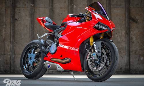 Siêu môtô Ducati 1199 Panigale S độ “full đồ chơi” khủng