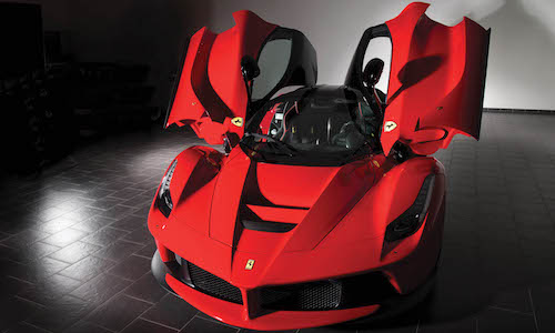 "Soi" siêu xe Ferrari LaFerrari đỉnh cao giá 77,3 tỷ đồng