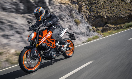 KTM Duke 390 2017 "chốt giá" 190 triệu tại Việt Nam