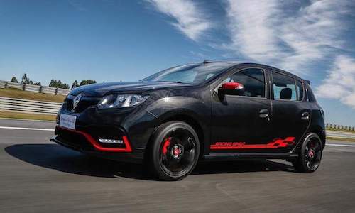 Ôtô Renault Sandero RS 2.0 chốt giá chỉ 440 triệu đồng