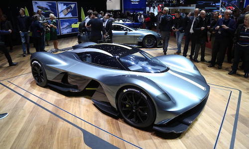 Siêu xe Aston Martin Valkyrie lộ thông số "khủng“