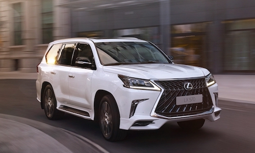 “Soi” SUV cao cấp Lexus LX570 Superior mới giá 2,6 tỷ