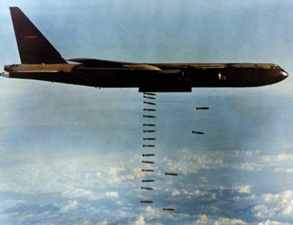 Chùm ảnh: 60 năm “tác oai tác quái” của B-52