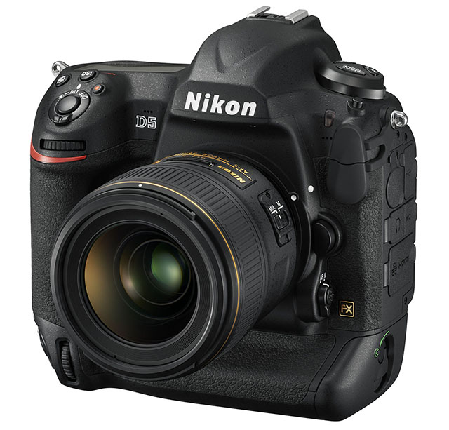  Cận cảnh siêu phẩm máy ảnh Nikon D5 giá 6500 USD