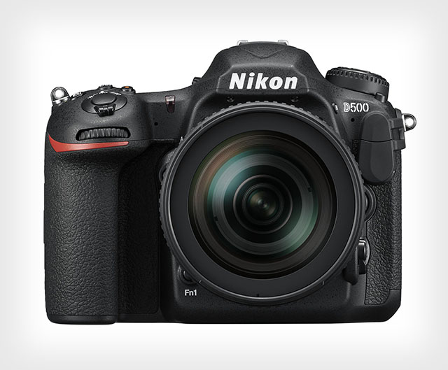 Cận cảnh máy ảnh DSLR Nikon D500 vừa trình làng 