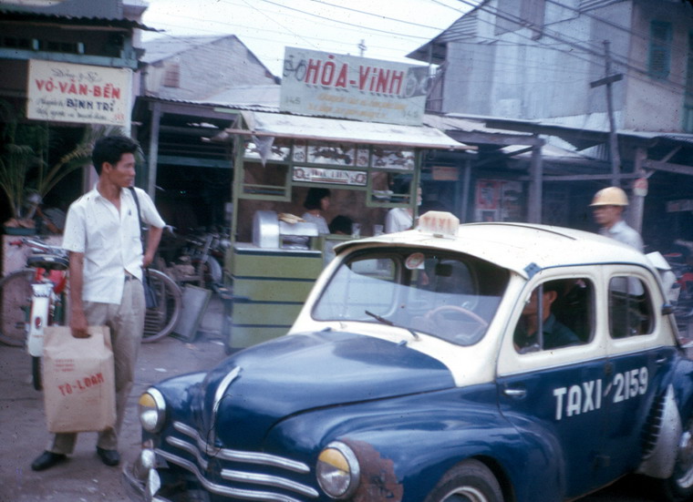  Sài Gòn năm 1965 trong ảnh của John Hentz (2) 