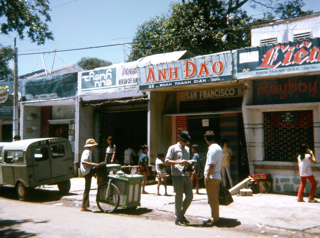 Vũng Tàu năm 1968 qua ảnh của David Schofield