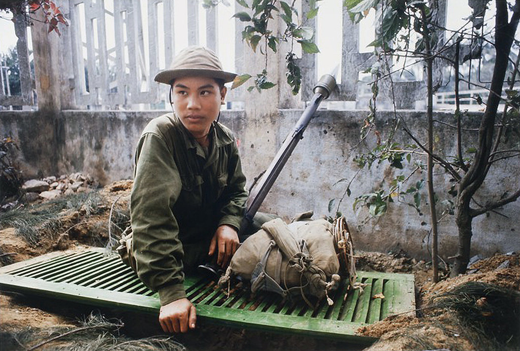 Ảnh cực hiếm về chiến sĩ giải phóng trong trận Mậu Thân 1968 ở Huế