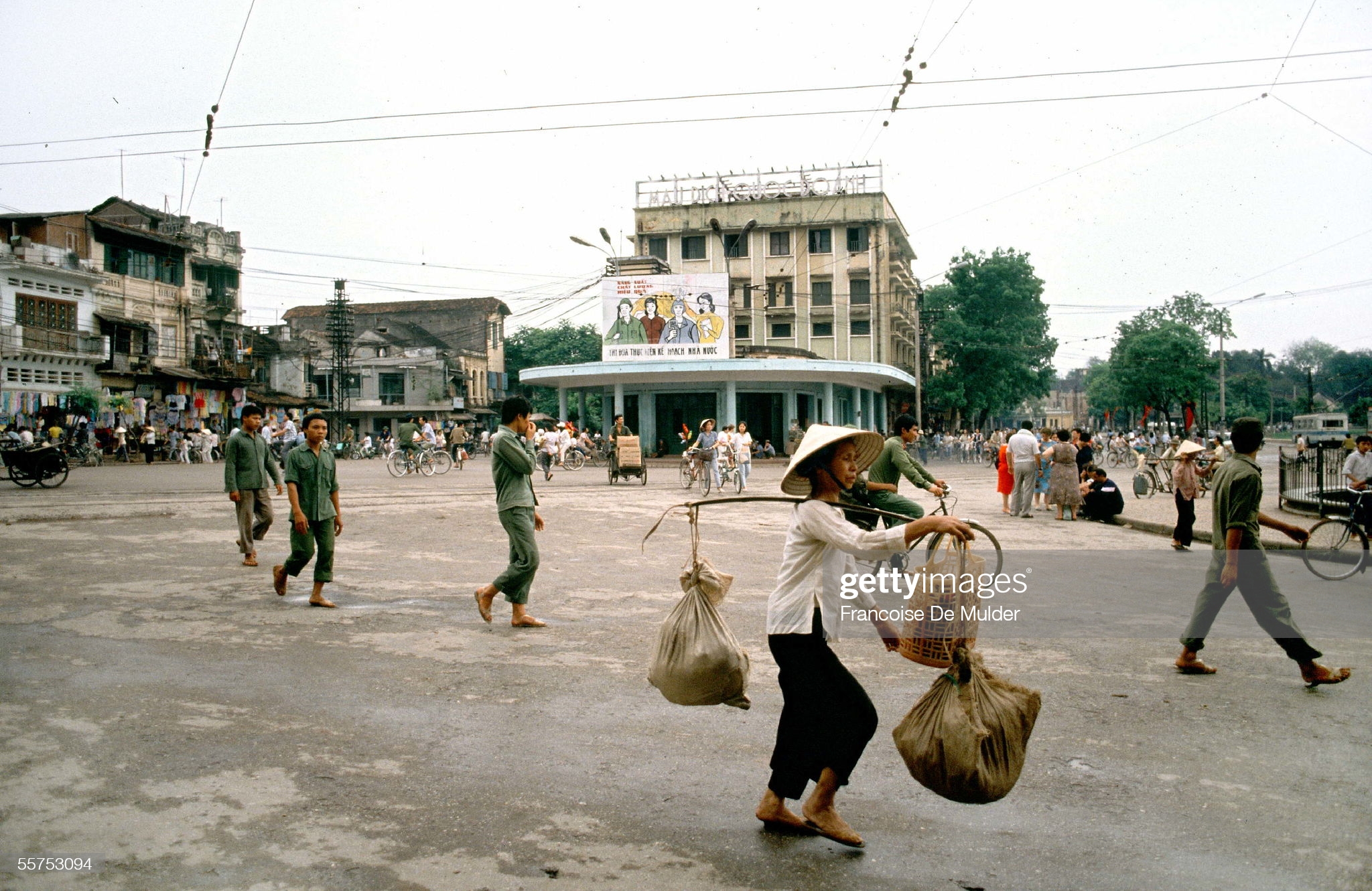 Hà Nội năm 1989 qua ảnh của nữ phóng viên huyền thoại