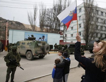 Nhật ký ảnh một ngày căng thẳng ở Crimea, Ukraine