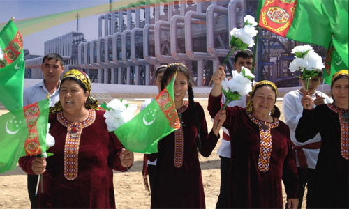 Đất nước Turkmenistan sống động qua ảnh