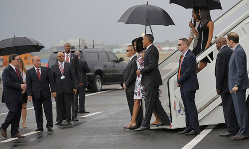 Những hình ảnh đầu tiên chuyến công du Cuba của TT Obama