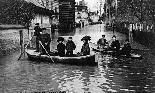 Trận lũ lụt ở Paris năm 1910 qua ảnh