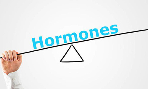 Video: 7 cách tự nhiên để cân bằng hormone trong cơ thể