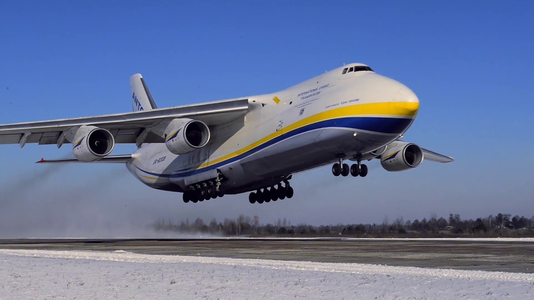 An-124 Ruslan đưa tên lửa chống hạm Ba Lan tới điểm nóng