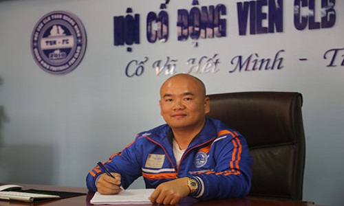 Chân dung CĐV “chịu chơi” vì bóng đá Quảng Ninh